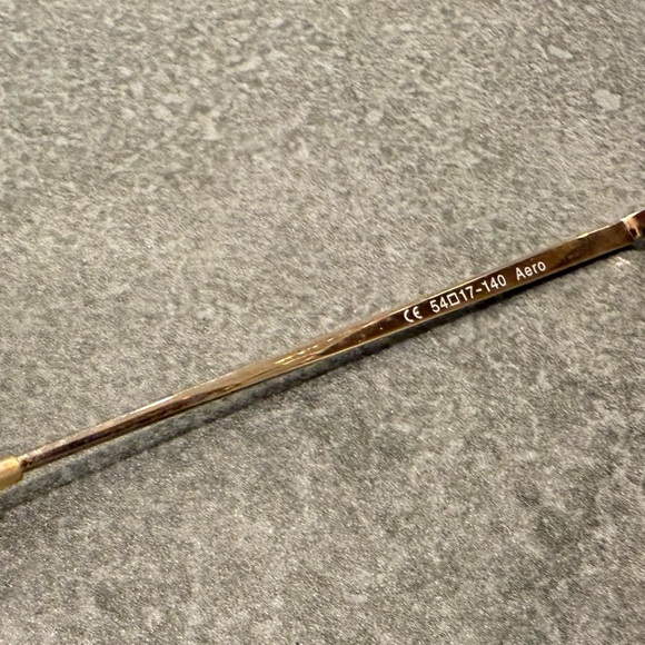 Aviator Sunglasses - Picture 3 of 4